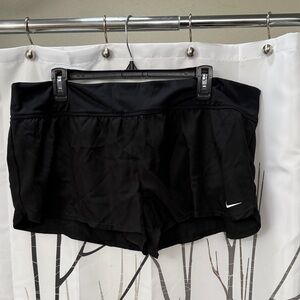 Nike Women's Black Athletic Shorts XXL Lined